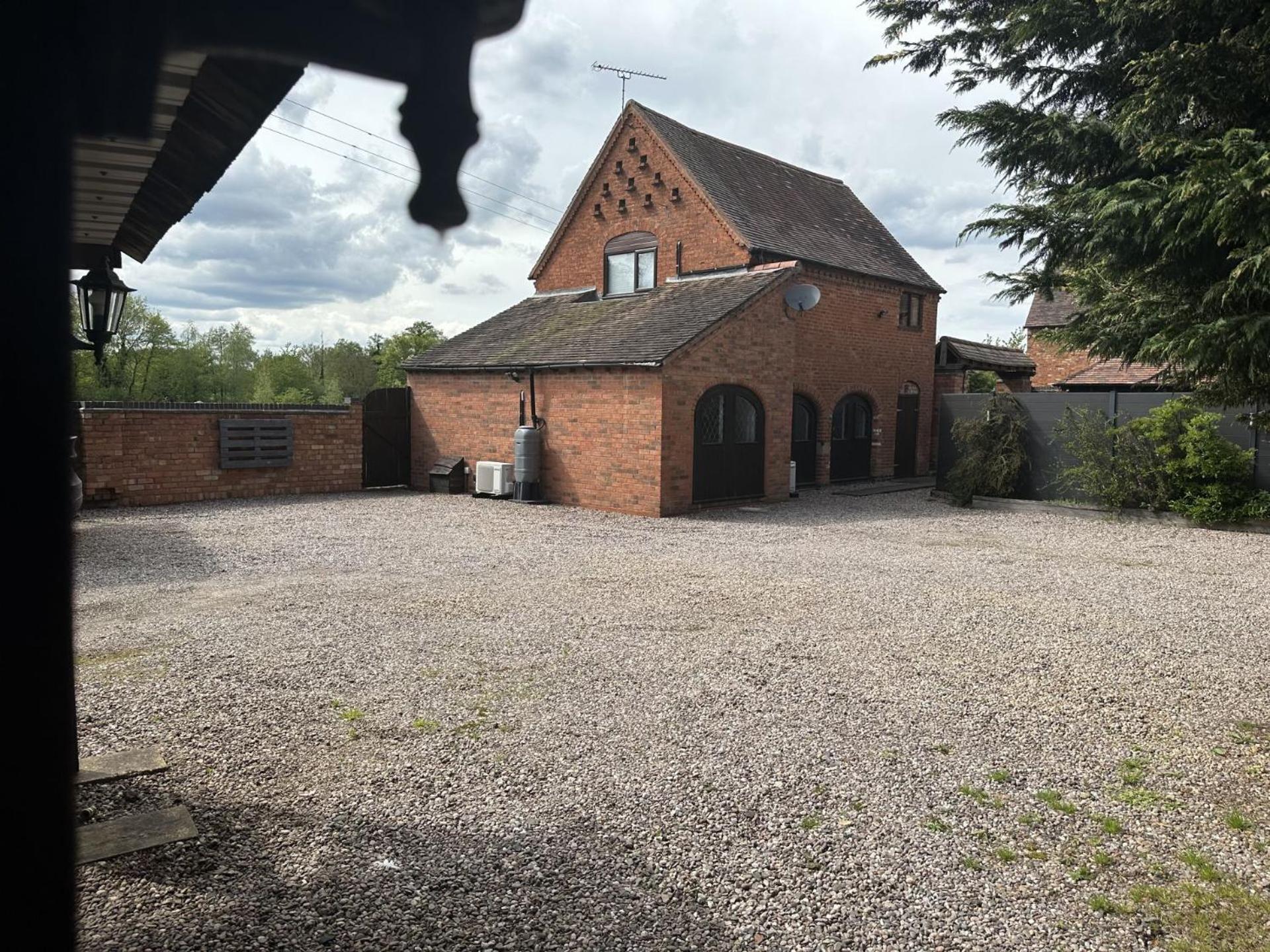 The Coach House Villa Birmingham Exterior photo