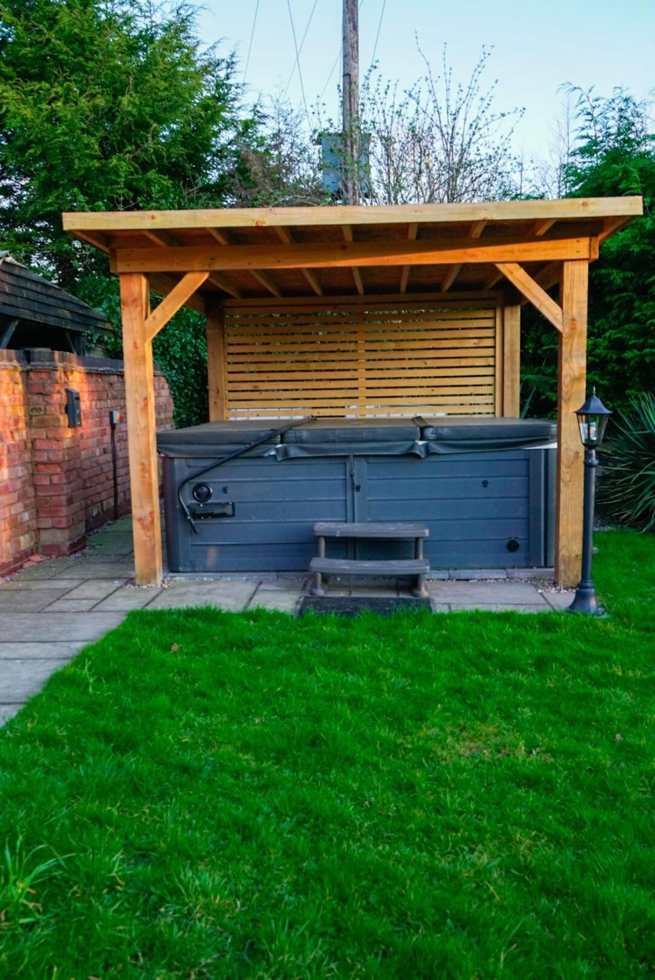 The Coach House Villa Birmingham Exterior photo